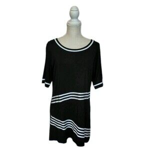 Mishca Size L Longline Short Sleeve Black Tunic Style Top w/White Detail
